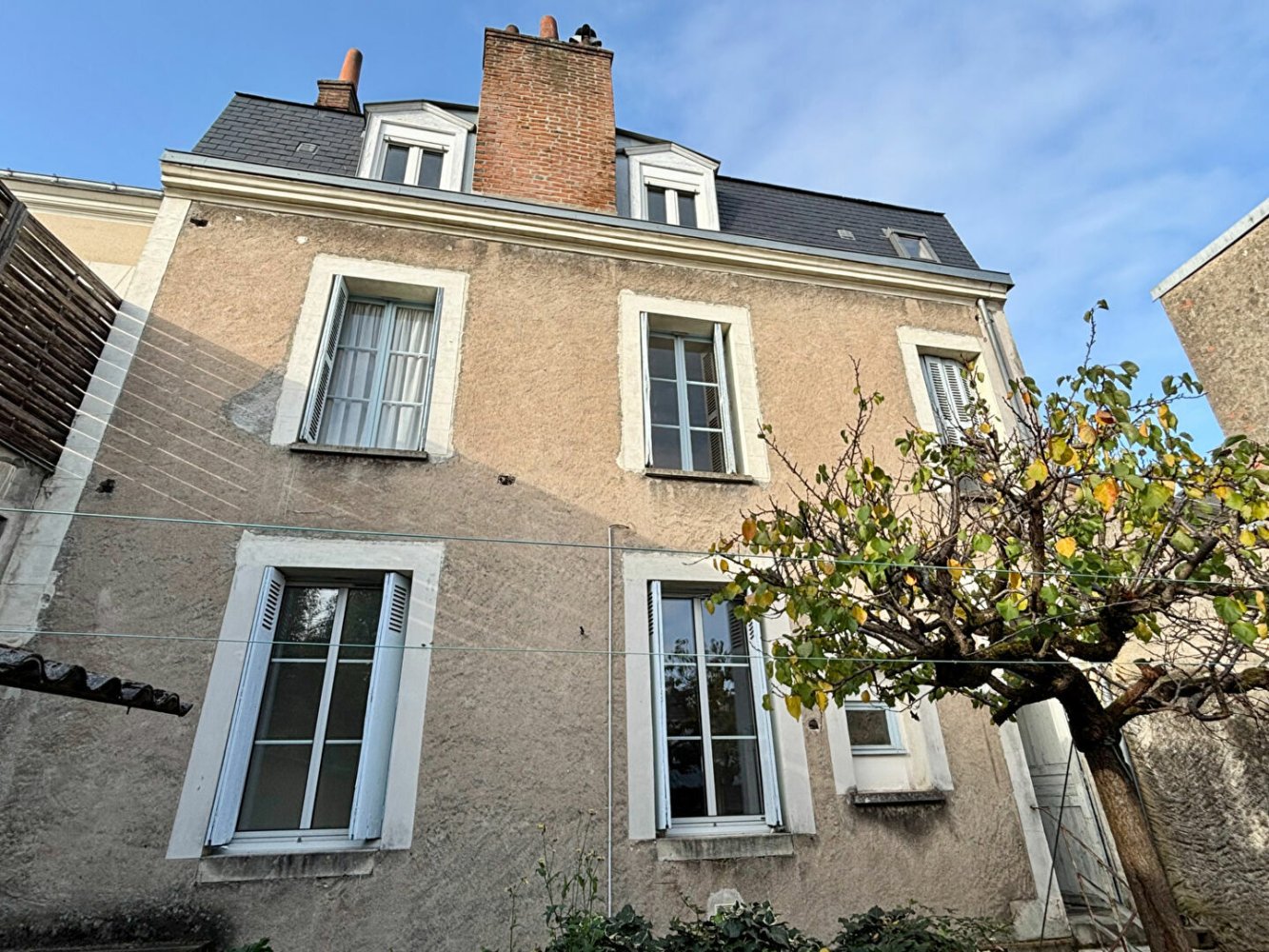 Дом с 6 спальнями в Тур, Франция № 159357