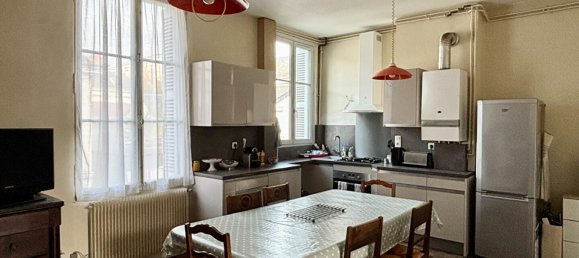 Дом с 6 спальнями в Тур, Франция № 159357 2