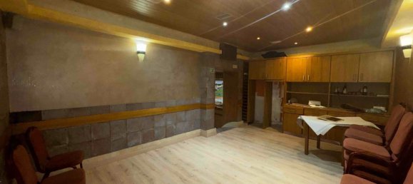  عقار تجاري في Leon, Spain 92متر مربع رقم 74129 2