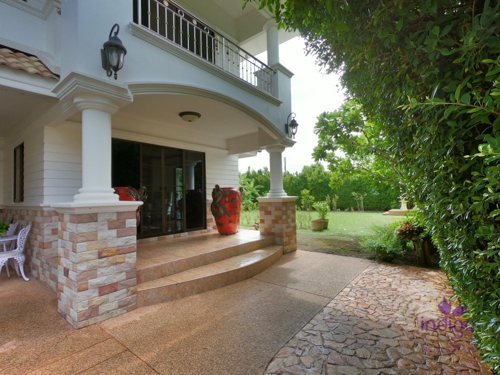 3 bedrooms House in Chiang Mai, Thailand No. 27157