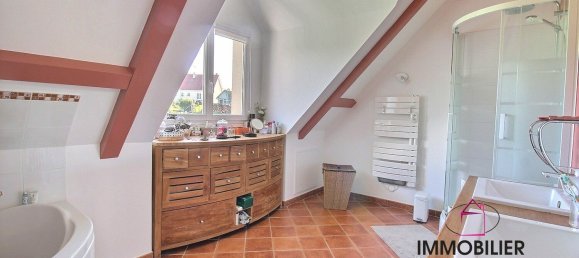 4 bedrooms House in Honfleur, France No. 297268 9