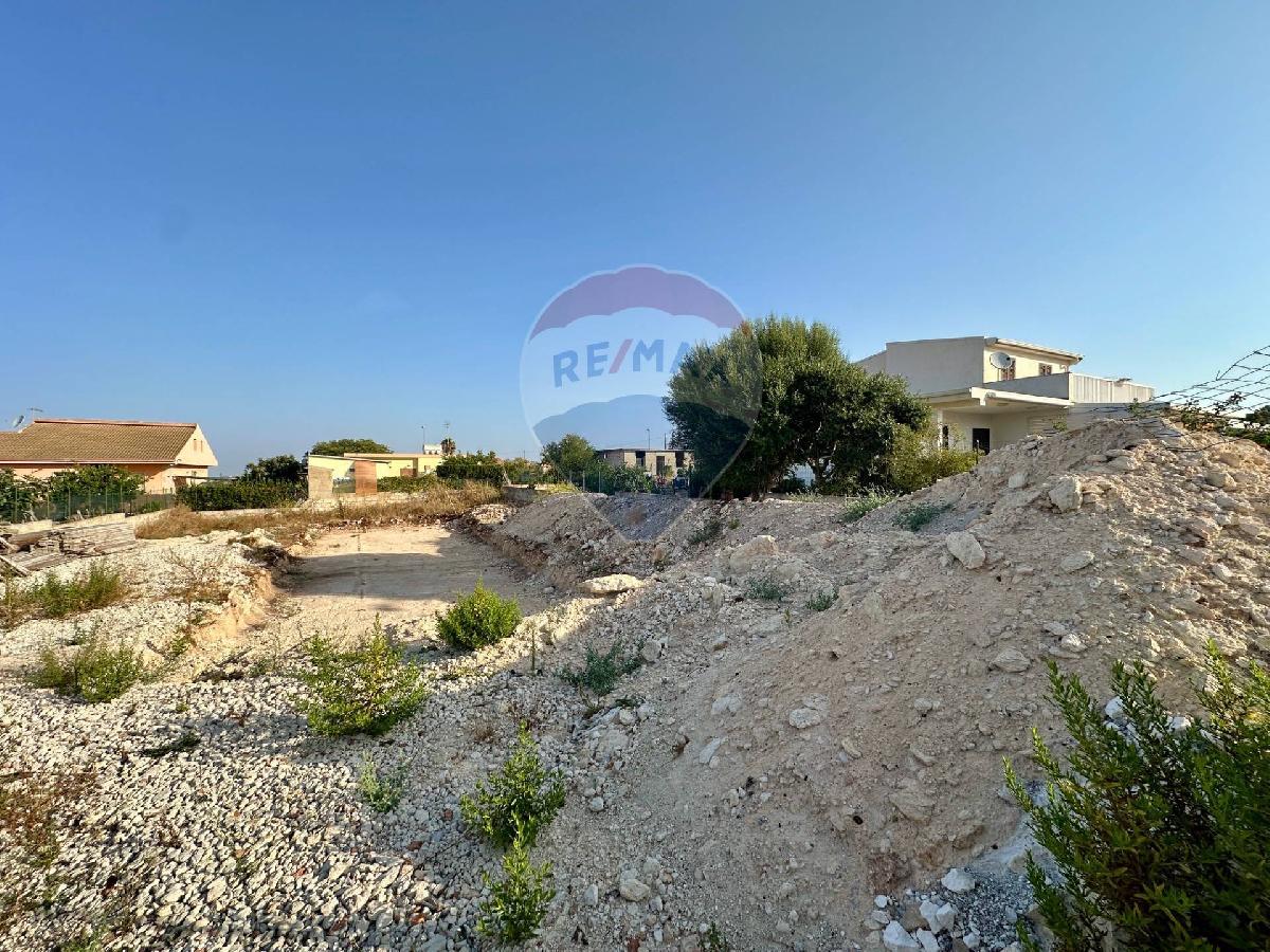 Grundstück in Ragusa, Italy 645m², Nr. 320340