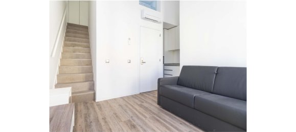 447m² Building in Lisbon, Portugal No. 111916 4