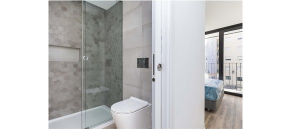 447m² Building in Lisbon, Portugal No. 111916 25