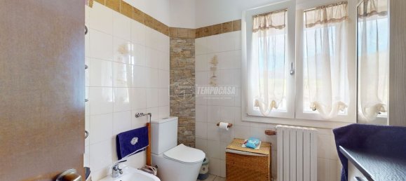 3 rooms Apartment in Vergato, Italy No. 92445 15