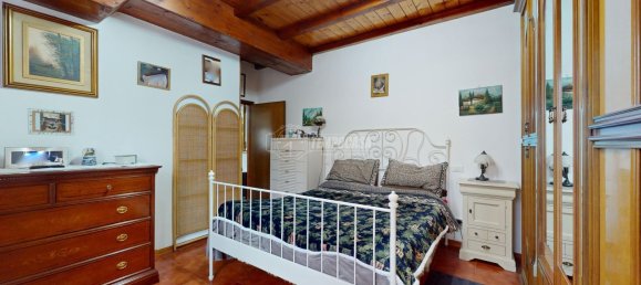 3 rooms Apartment in Vergato, Italy No. 92445 21