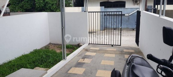 2 bedrooms House in Cengkareng, Indonesia No. 1364 35