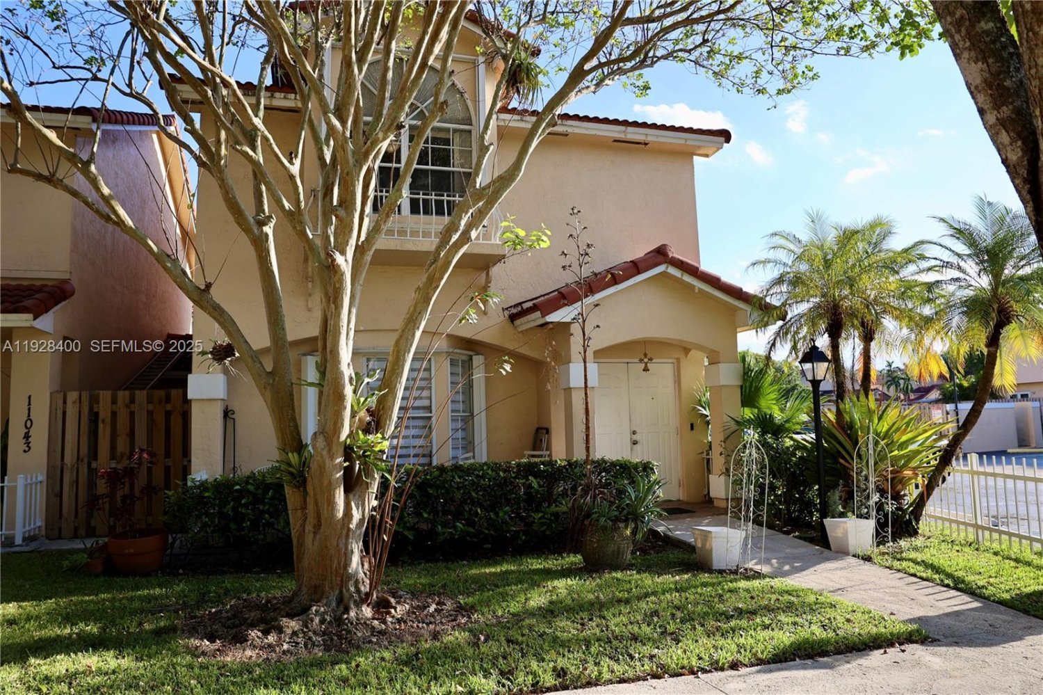 3 chambres duplex à vendre à Miami, Miami-Dade, Florida, USA № 614721