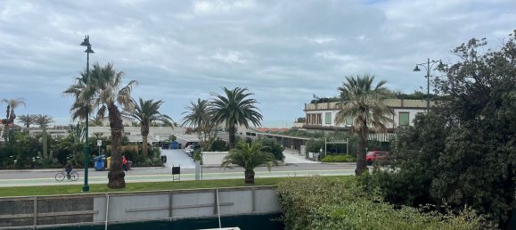 Villa T7 em Forte dei Marmi, Italy N.º 194189 2