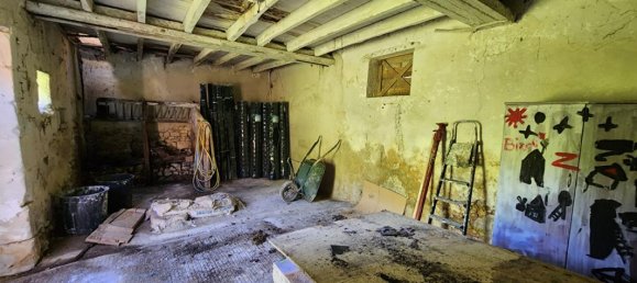 3 bedrooms House in Charnizay, France No. 66857 10