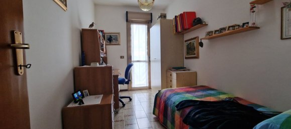 Apartamento de 3 divisões em Udine, Italy N.º 282427 18