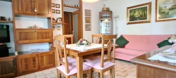 Apartamento de 3 divisões em Udine, Italy N.º 282427 7