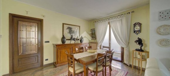 5 Schlafzimmer Villa in Orbassano, Italy, Nr. 334974 5