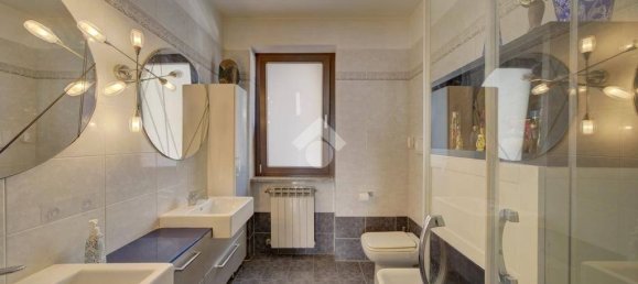 5 Schlafzimmer Villa in Orbassano, Italy, Nr. 334974 14