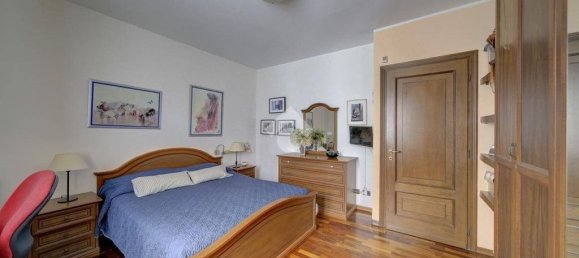 5 Schlafzimmer Villa in Orbassano, Italy, Nr. 334974 10