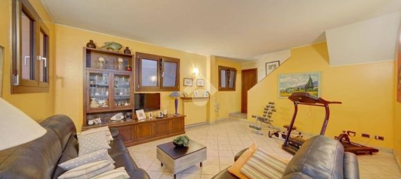 5 Schlafzimmer Villa in Orbassano, Italy, Nr. 334974 26