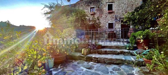 Casa de 3 dormitorios en Pistoia, Italy No. 229342 13