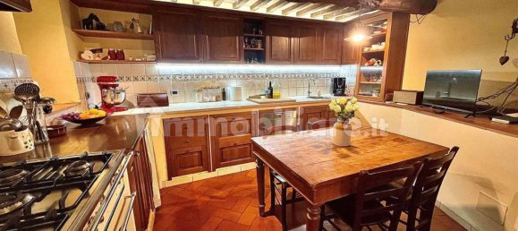 Casa de 3 dormitorios en Pistoia, Italy No. 229342 17