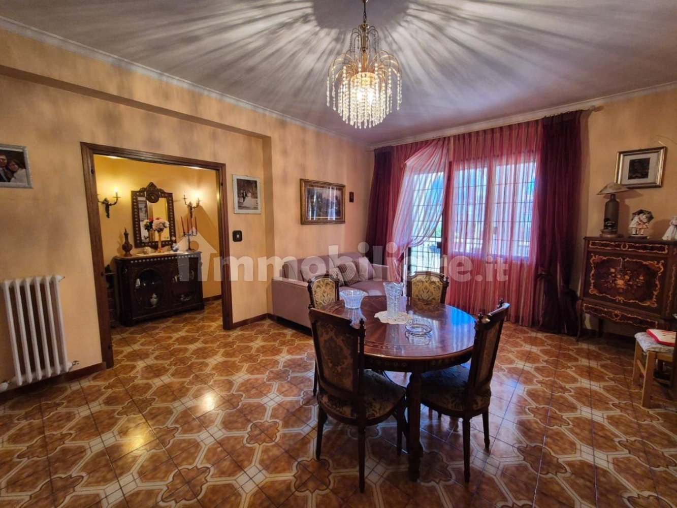 3 bedrooms Apartment in Rome, Italy No. 375500