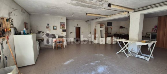 3 bedrooms Apartment in Rome, Italy No. 375500 30