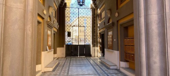 3 bedrooms Apartment in Rome, Italy No. 321560 4