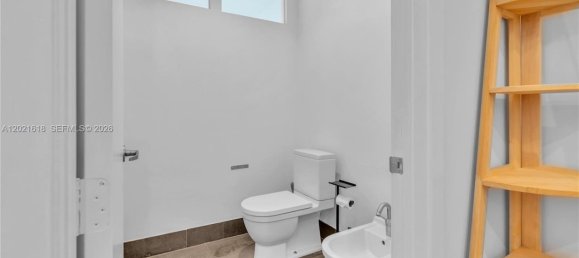 2 Schlafzimmer Gewerbliche Immobilien in Miami, USA, Nr. 614991 12