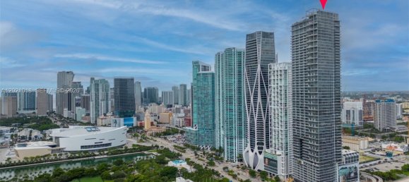 2 Schlafzimmer Gewerbliche Immobilien in Miami, USA, Nr. 614991 2