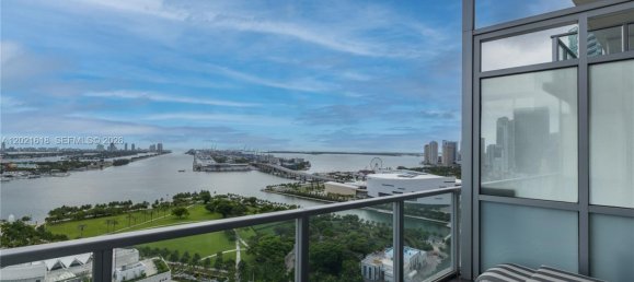 2 Schlafzimmer Gewerbliche Immobilien in Miami, USA, Nr. 614991 21