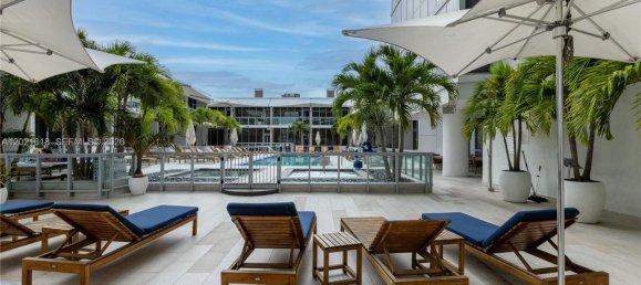 2 Schlafzimmer Gewerbliche Immobilien in Miami, USA, Nr. 614991 6