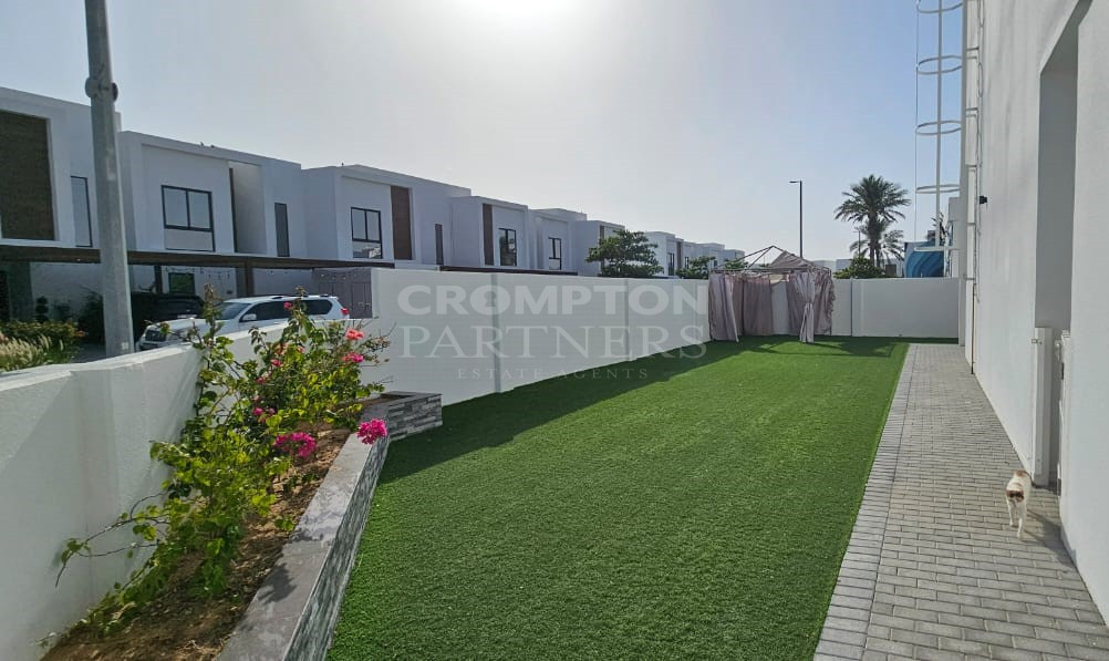 3 bedrooms Townhouse in Al Ghadeer, UAE No. 67452