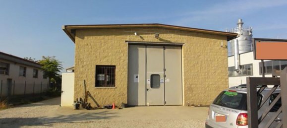 323m² Warehouse in Montepulciano, Italy No. 352257 6