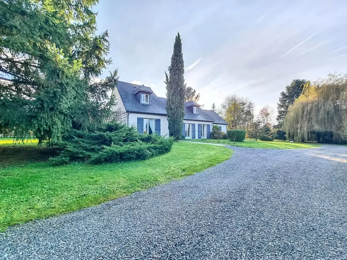 6-salle Maison à Francueil, France No. 54639