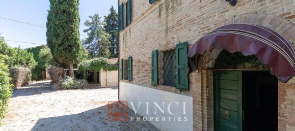 10 rooms Villa in Serrapetrona, Italy No. 83084 25