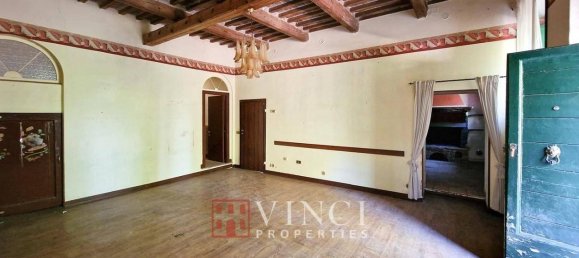 10 rooms Villa in Serrapetrona, Italy No. 83084 6