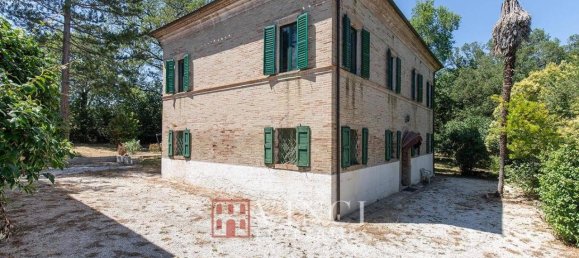 10 rooms Villa in Serrapetrona, Italy No. 83084 23