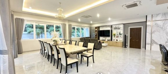6 bedrooms Villa in Pattaya, Thailand No. 16731 7