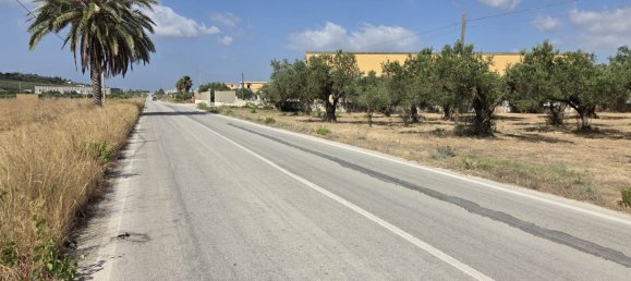 Terreno em Sciacca, Italy 3330 m² N.º 282778 3