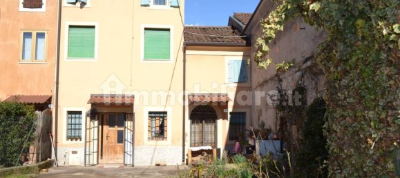 4 chambres Maison à Colognola ai Colli, Italy No. 189071 3