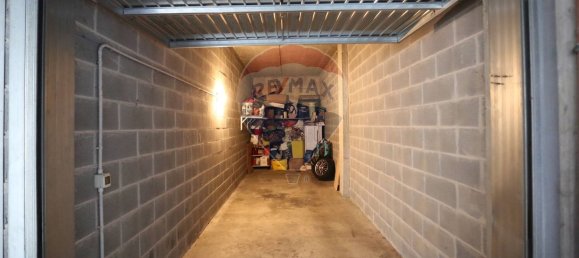 3 rooms Apartment in Seriate, Italy No. 303801 2