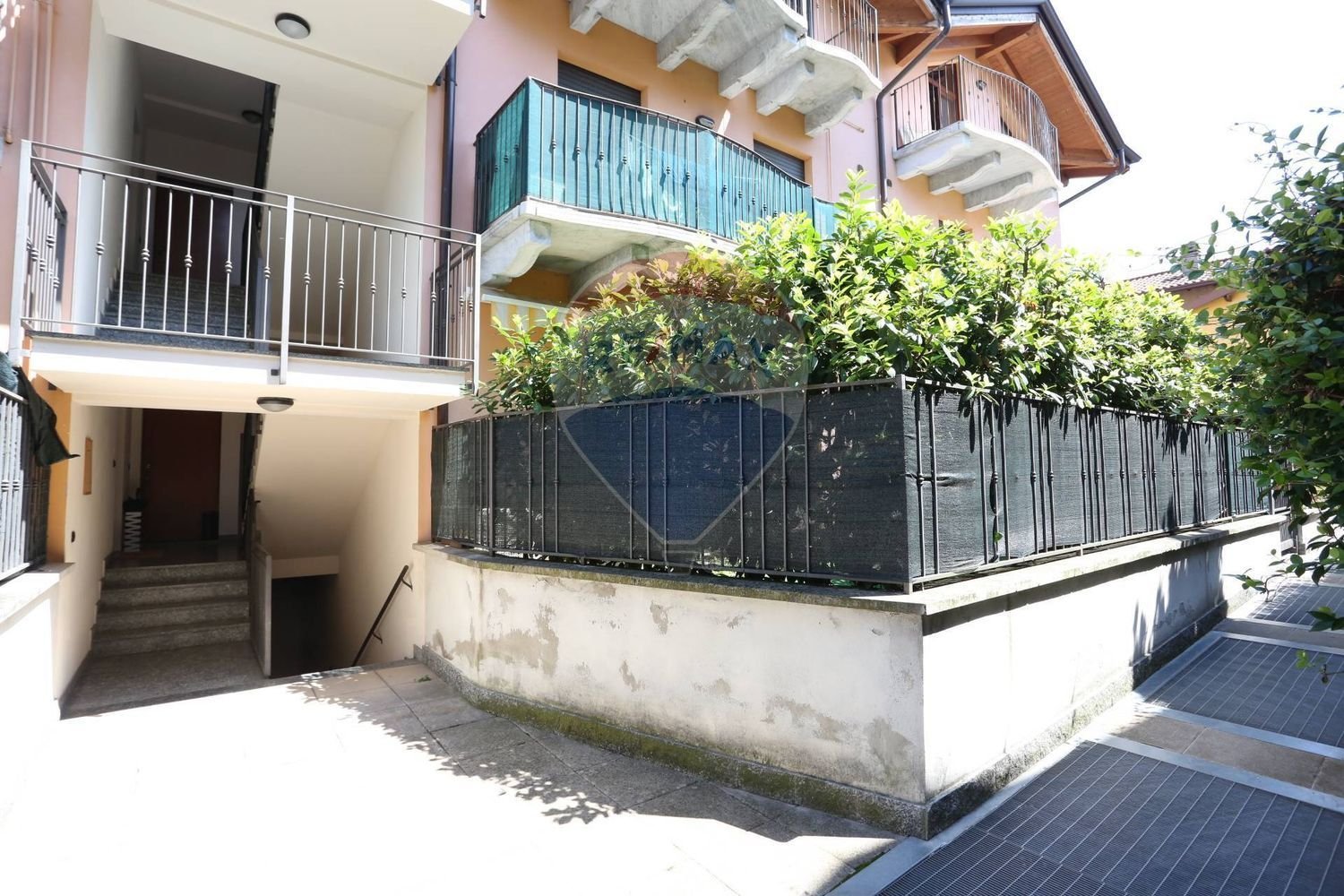 3 rooms Apartment in Seriate, Italy No. 303801