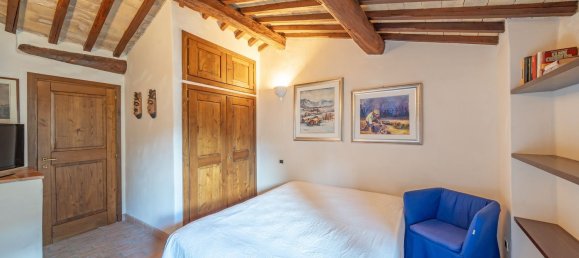 5 rooms House in Marsciano, Italy No. 102149 17