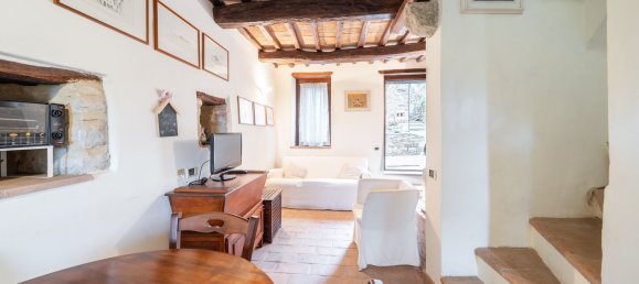 5 rooms House in Marsciano, Italy No. 102149 3