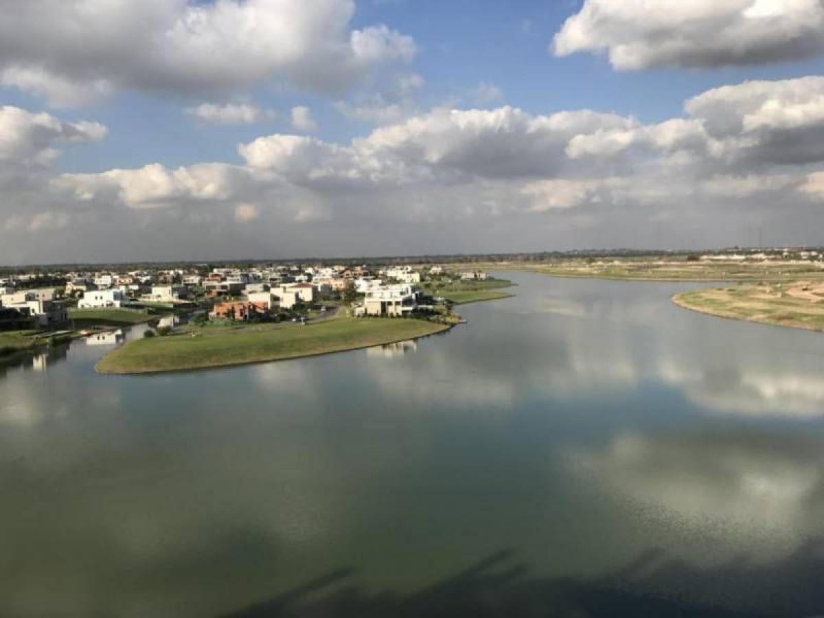 2 bedrooms Apartment in Tigre, Argentina No. 19754