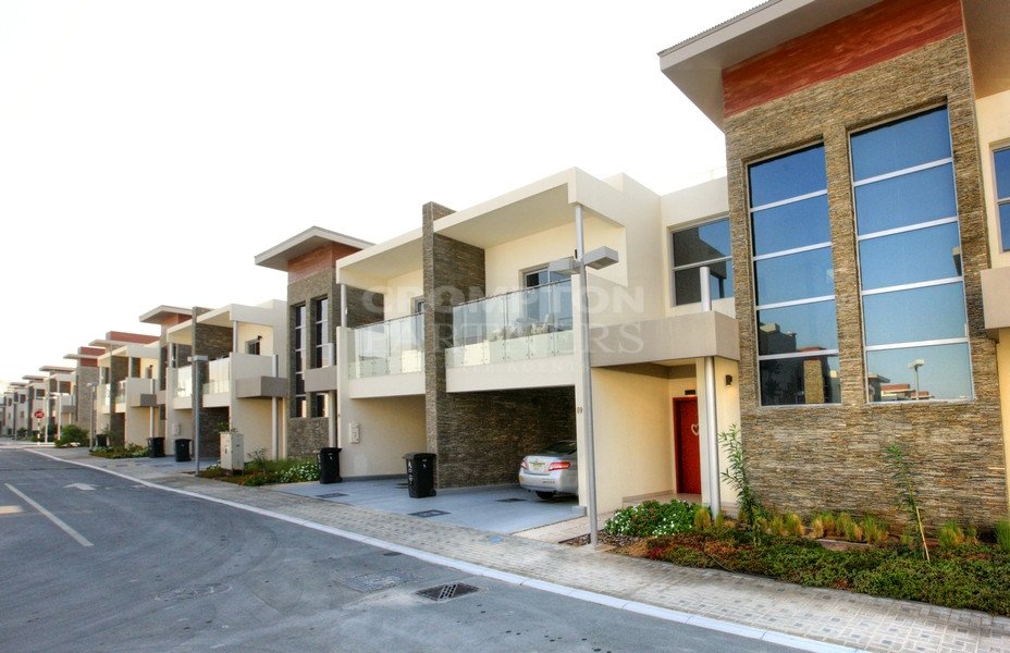 4 bedrooms Villa in Eastern Road, UAE No. 67620