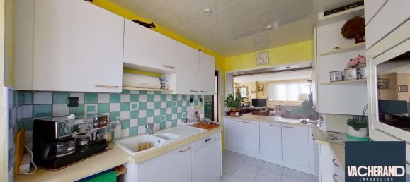 2 bedrooms Apartment in Valenciennes, France No. 88050 8