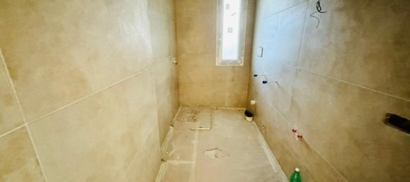 4-Zimmer Wohnung in Brusciano, Italy, Nr. 77735 8