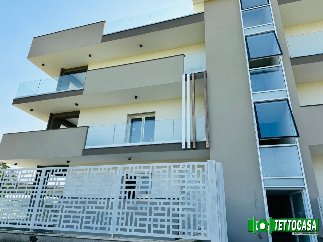 4-Zimmer Wohnung in Brusciano, Italy, Nr. 77735