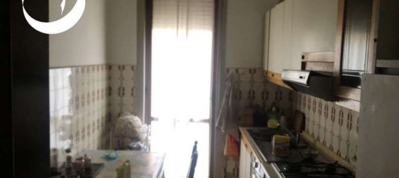 Квартира с 3 комнатами в Бергамо, Италия № 4919 3