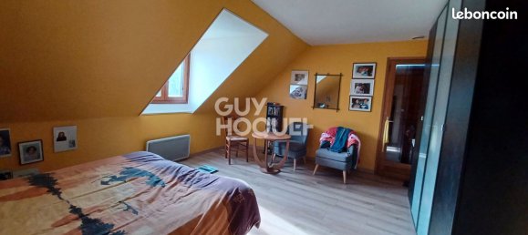 5 bedrooms House in Les Essarts-le-Roi, France No. 331615 12