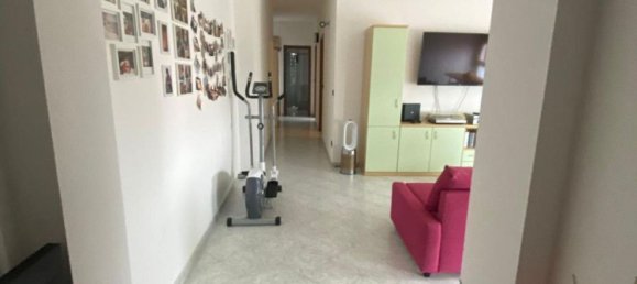 3-Zimmer Wohnung in Parma, Italy, Nr. 225860 4